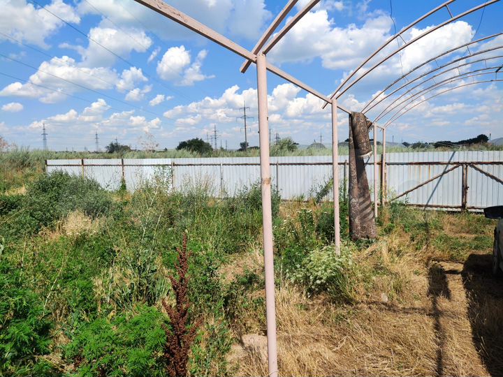 Дом 53,3 м² на участке 9,25 га