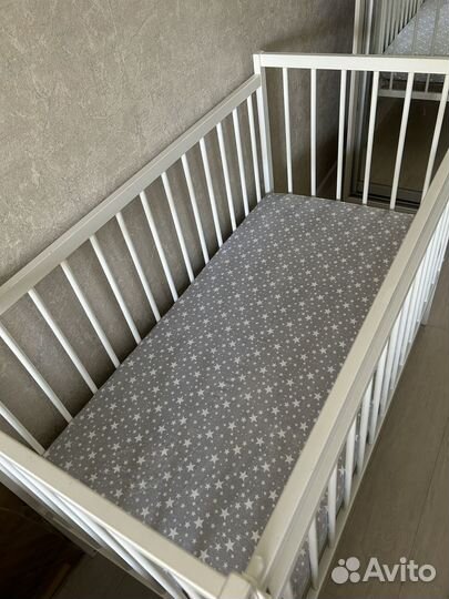 Детская кроватка
