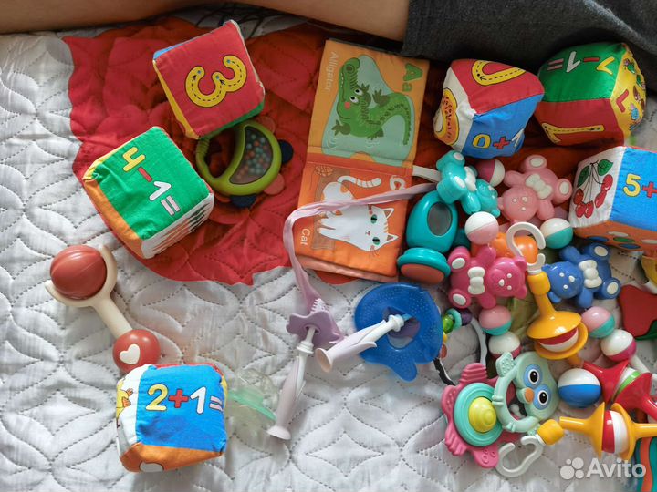 Игрушки погремушки пакетом