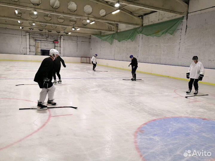 Тренировки по хоккею, постановка катания