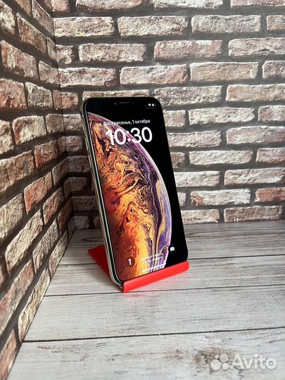 iPhone Xs, 64 ГБ