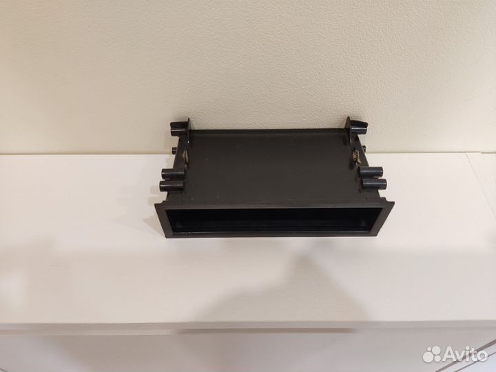 Ящик передней консоли Toyota 55521-16030