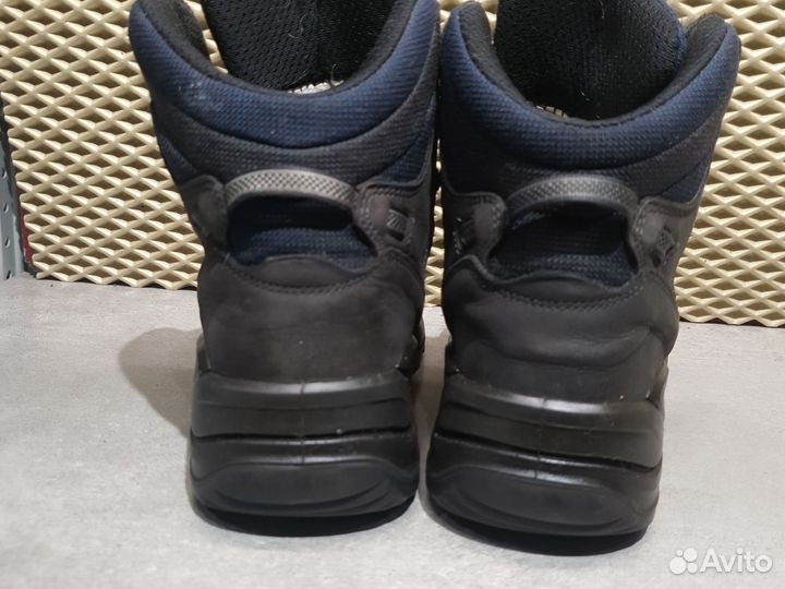 Ботинки Lowa оригинал 42.5