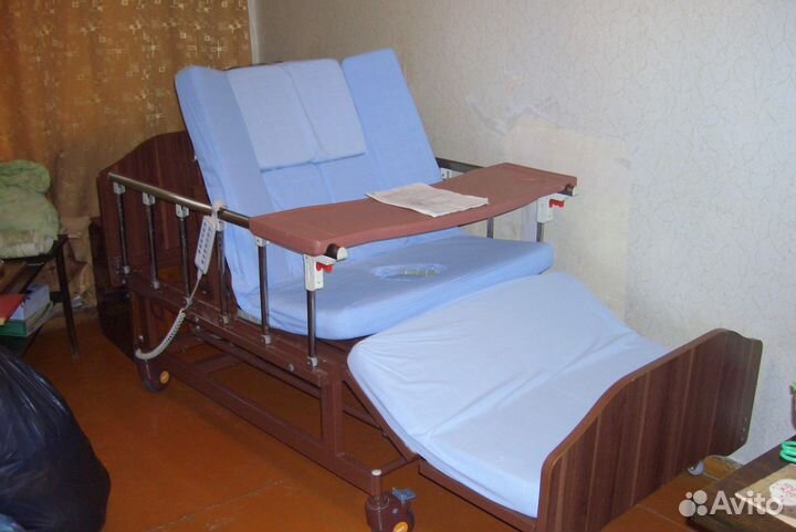 Медицинская кровать электрическая