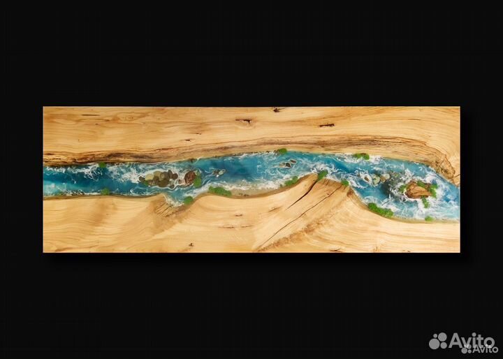 Стол из слэба вяза и эпоксидной смолы