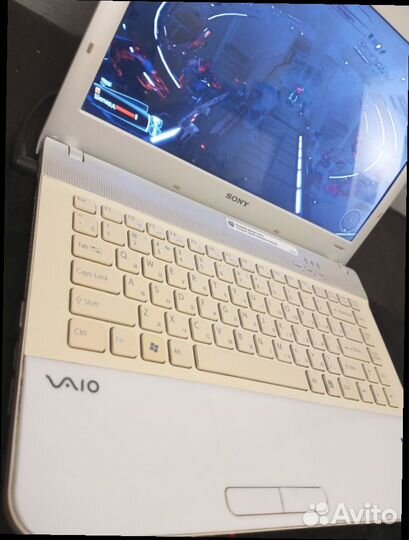 Игрoвой Sony Vaio I7-740QM/16/Radeon 5000s/SDD