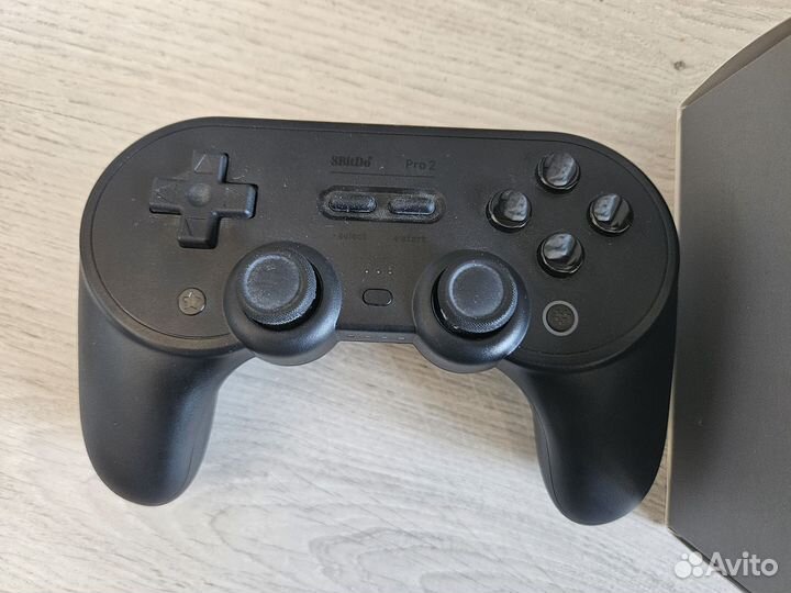 Геймпад 8BitDo Pro 2