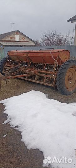 Сеялка сз 3.6. Плуг 3 корпусный