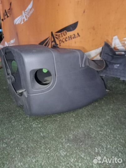 Кожух рулевой колонки Volkswagen Touareg