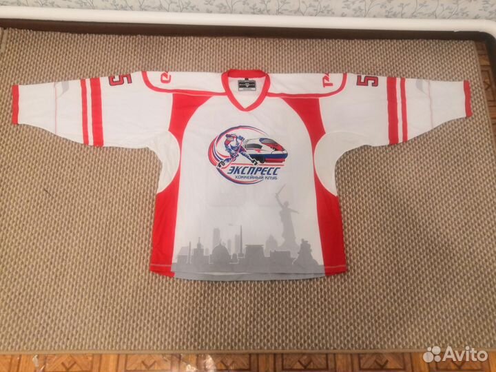 Хоккейный свитер