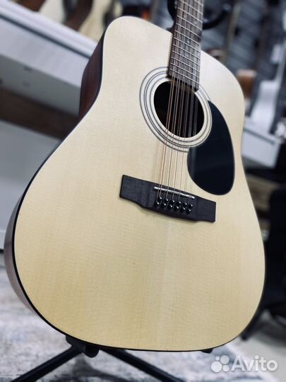 12 струнная гитара