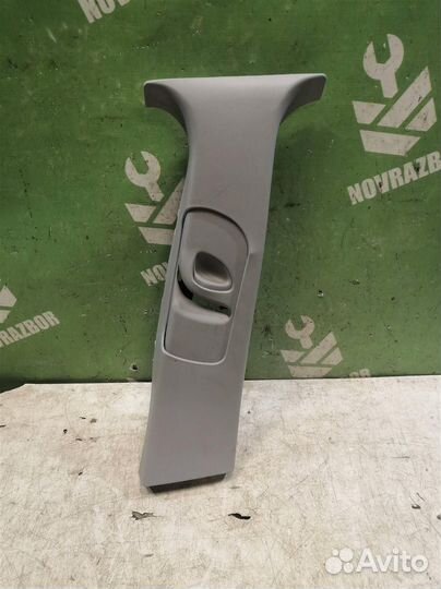 Обшивка стойки Опель Мерива