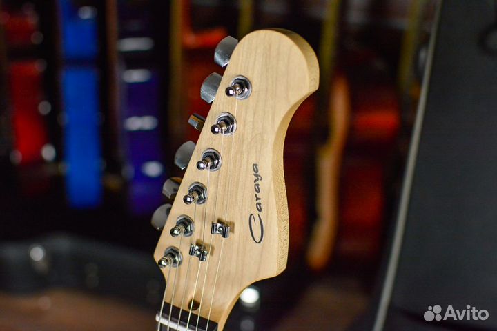 Электрогитара Caraya + Аксессуары
