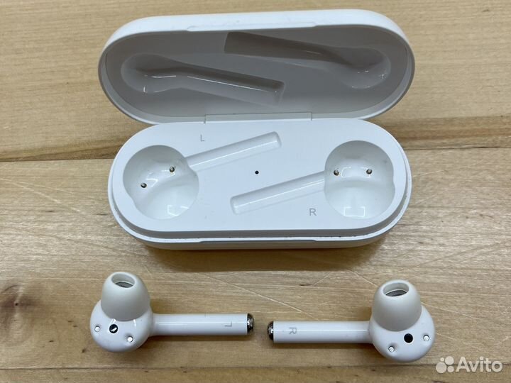 Наушники honor