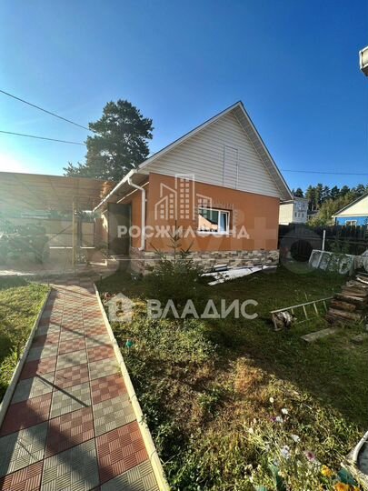 Дом 183,7 м² на участке 11,6 сот.