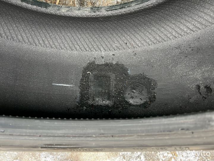 Continental CrossContact UHP E 235/60 R17 106Q