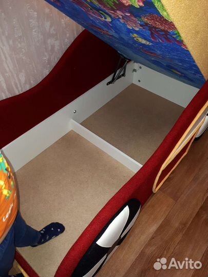 Детский диванчик машинка