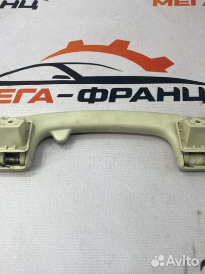 Ручка потолка Citroen C4 хэтчбек TU5JP4 2007