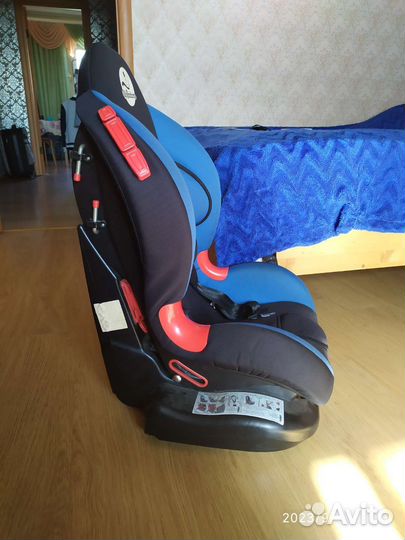 Детское автокресло