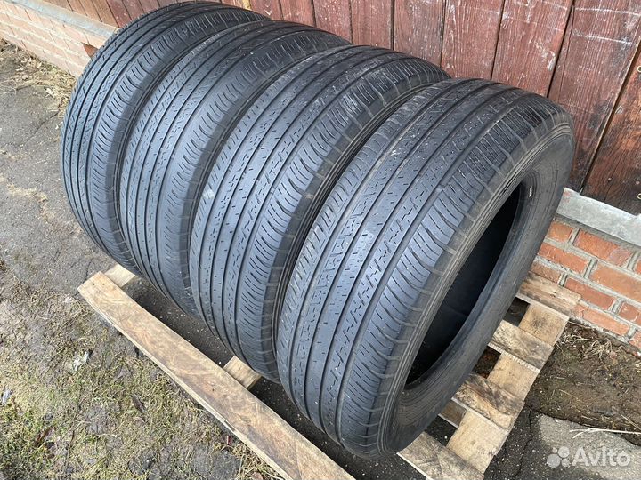 Dunlop Grandtrek ST30 225/65 R17 102H