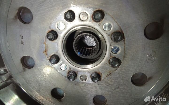 Маховик демпферный toyota corolla verso 2 3-9 дней