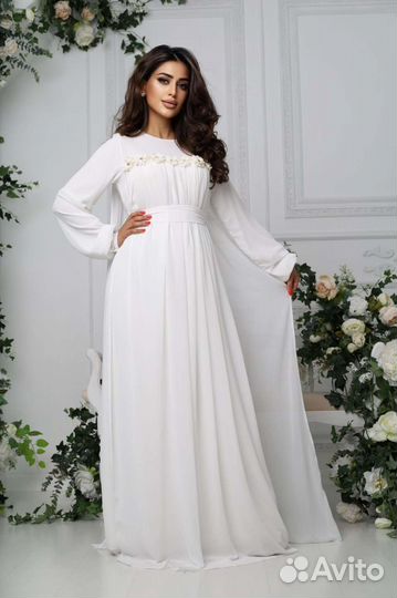 Вечернее платье