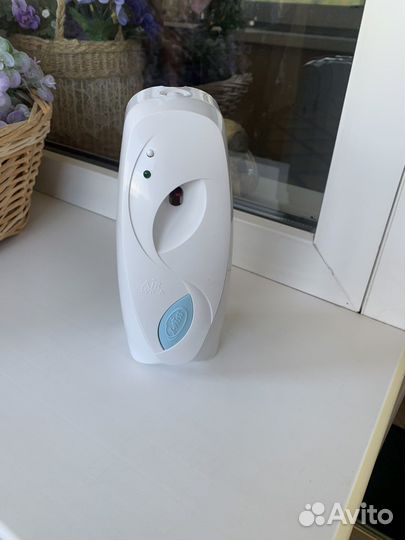 Дозатор освежителя воздуха