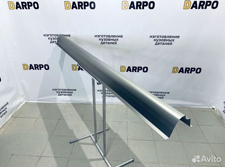 Порог левый на Kia Carnival 1