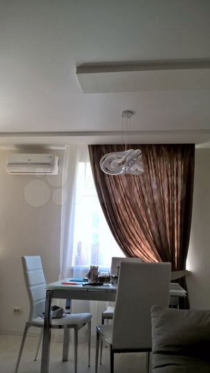 2-к. квартира, 43 м², 2/5 эт.