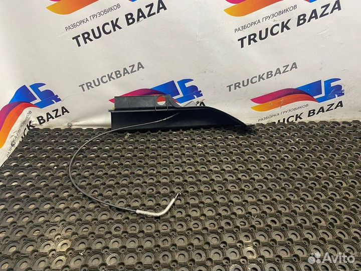 1368669 Накладка ручки бардачка правая Daf XF105