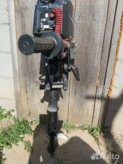 Лодка вельбот