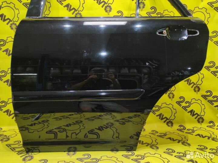 Дверь задняя левая Toyota Harrier GSU30W 2grfe