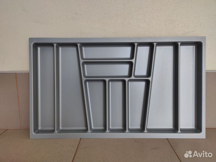 Лоток для столовых приборов