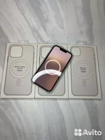 Силиконовый чехол с MagSafe для iPhone 12/12pro