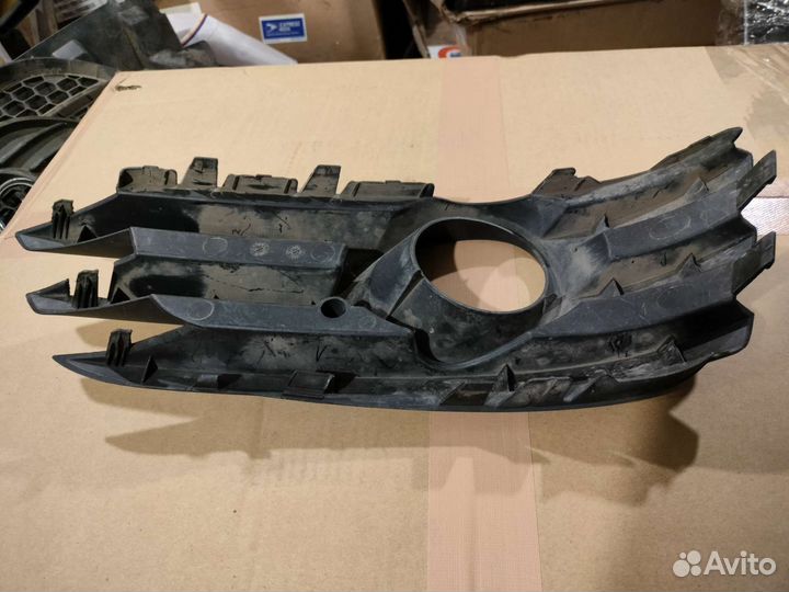 Решетка в бампер левая Opel Vectra C рест. 2007