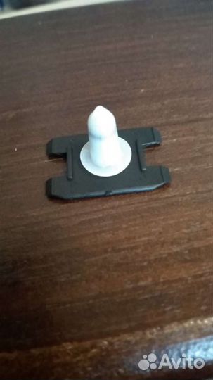 Клипса BMW 51 71 8 259 025