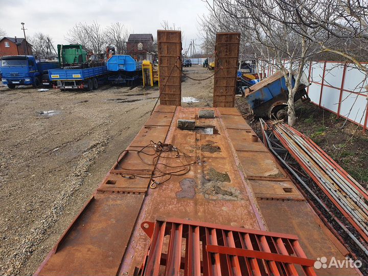 Полуприцеп трал (тяжеловоз) ЧМЗАП 99064, 2011