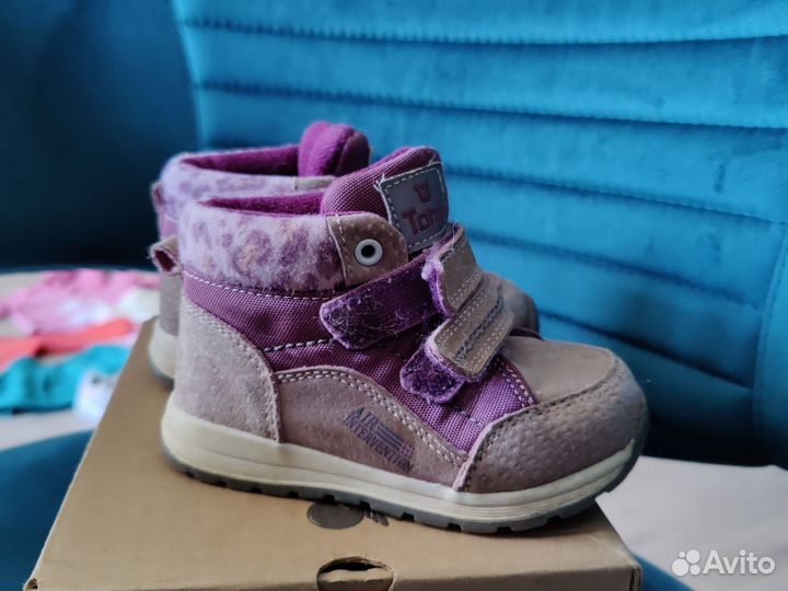 Одежда для девочки 80-86 +2 пары обуви 23