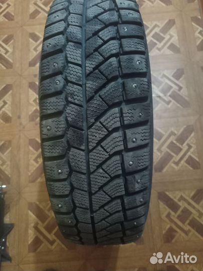 Viatti Brina Nordico V-522 175/65 R14 82T