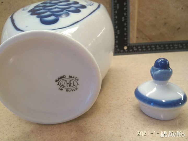 Гжель Кувшин