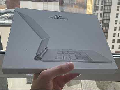 Apple Magic Keyboard для iPad Pro 11 White Белая