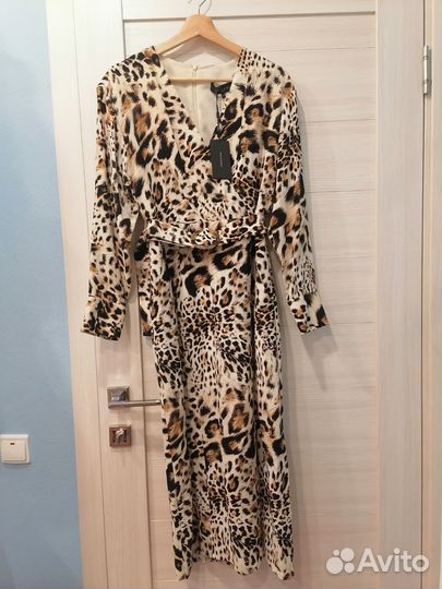 Платье charuel 44-46 новое с биркой