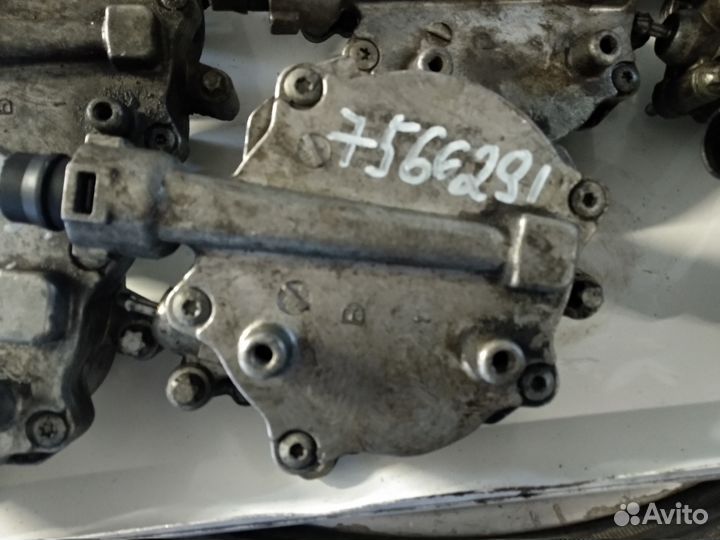 Вакуумный насос на BMW F10 E53 X5 F20 F32