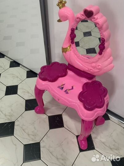 Трюмо детское