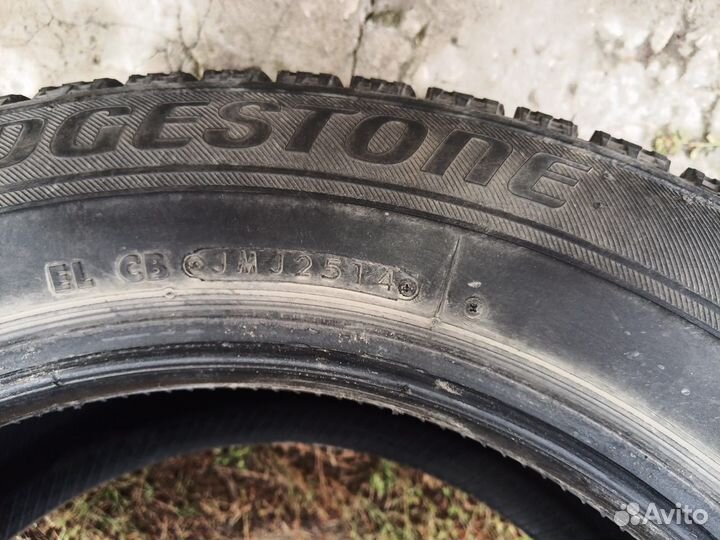 Bridgestone Blizzak VRX 195/60 R15 88S