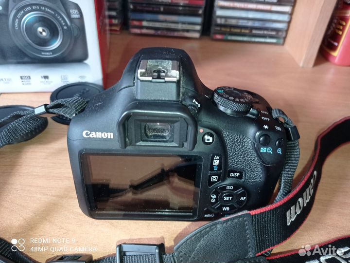 Зеркальный фотоаппарат canon eos 2000d