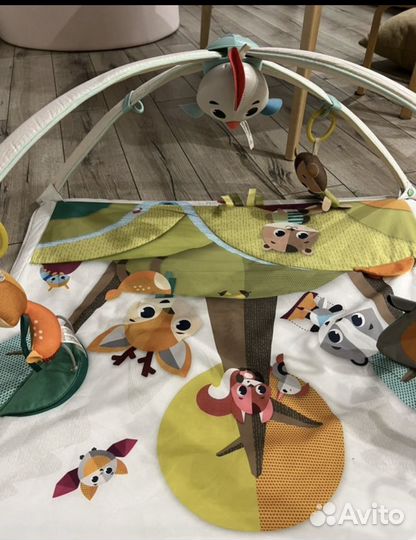 Развивающий коврик tiny love