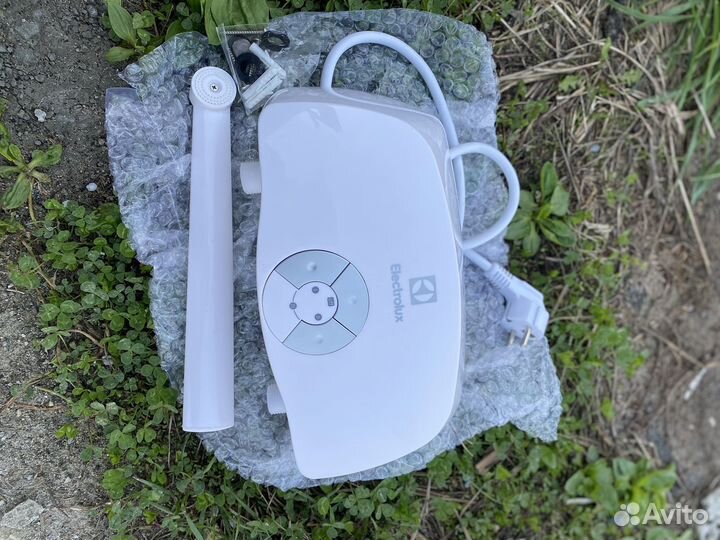 Водонагреватель Electrolux