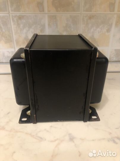 Японский понижающий трансформатор на 220 110 вольт