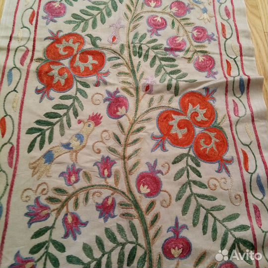 Узбекское сюзане. Ручная вышивка. Панно, дорожка